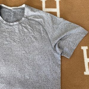 LULULEMON MEN’S short sleeve